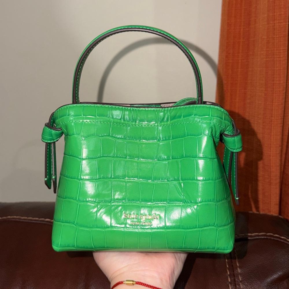 🔥🔥🔥Kate Spade Knott Croc Embossed Green Leather Mini Top Handle Crossbody Bag - Picture 9 of 14